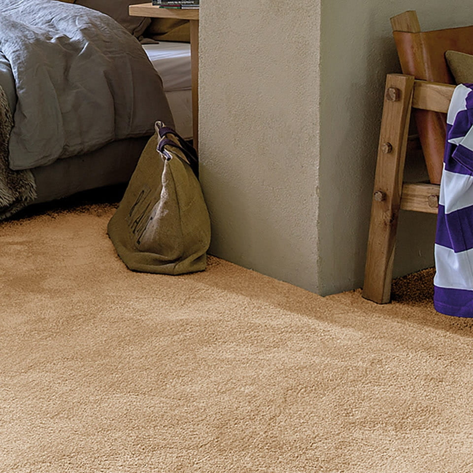 Sirius 18mm Olefin Carpet - Blanched White 30